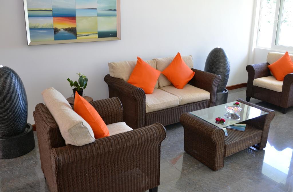 The Old School Self-Catering Apartment Praslin Bagian luar foto